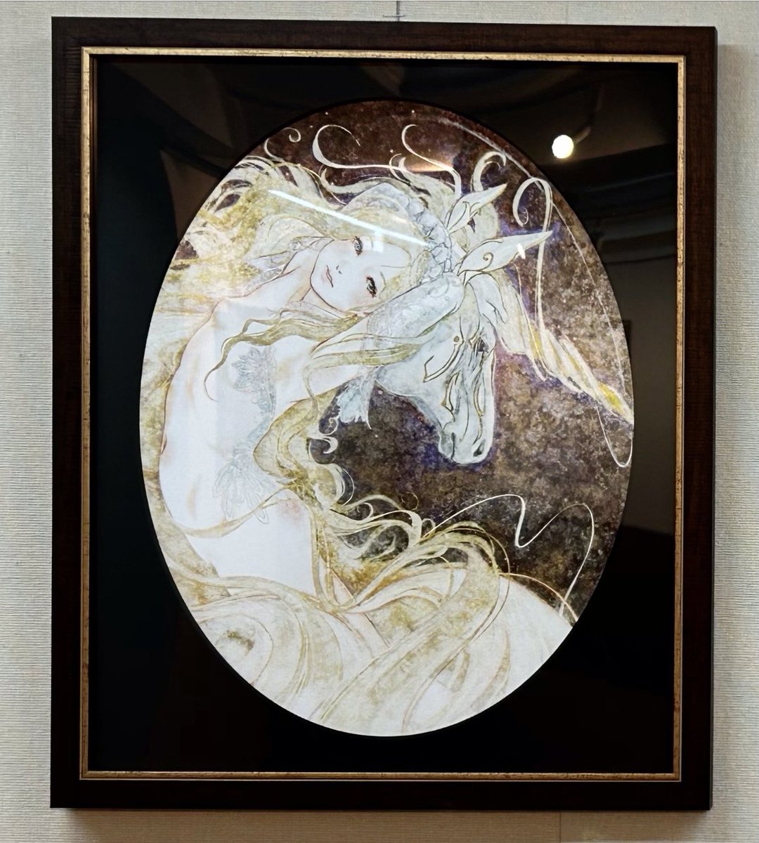 です。もはや半立体⁈ 森田悠介(@MORITA129 )さんは掛時計の木枠を使い