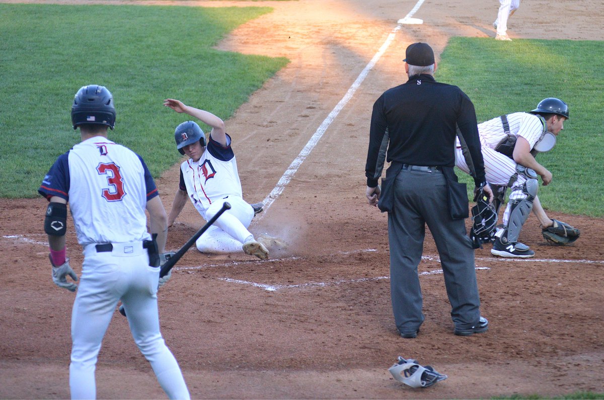 TownballTwister's tweet image. Game 7: 5-22-25, @DLLigers @ @moorheadbrewers (@TheRRABL)

A game that was close for most of it, and then an explosion of runs after the 7th sealed the game away. Ligers led 4-3 after 6, and then the bats came alive and poured on 9 runs on 7 hits to close out a 13-3 win in 9.