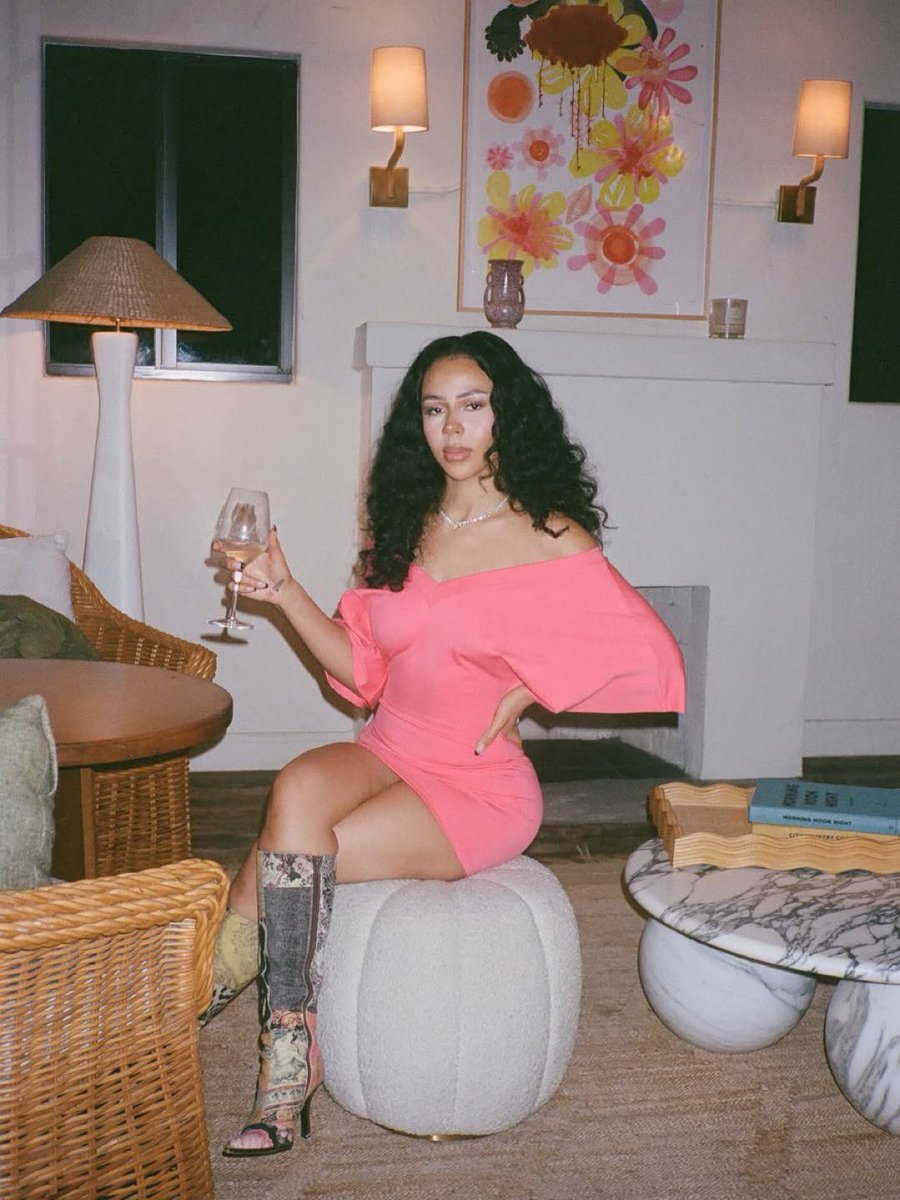 Obsessed with Mariah the Scientist.