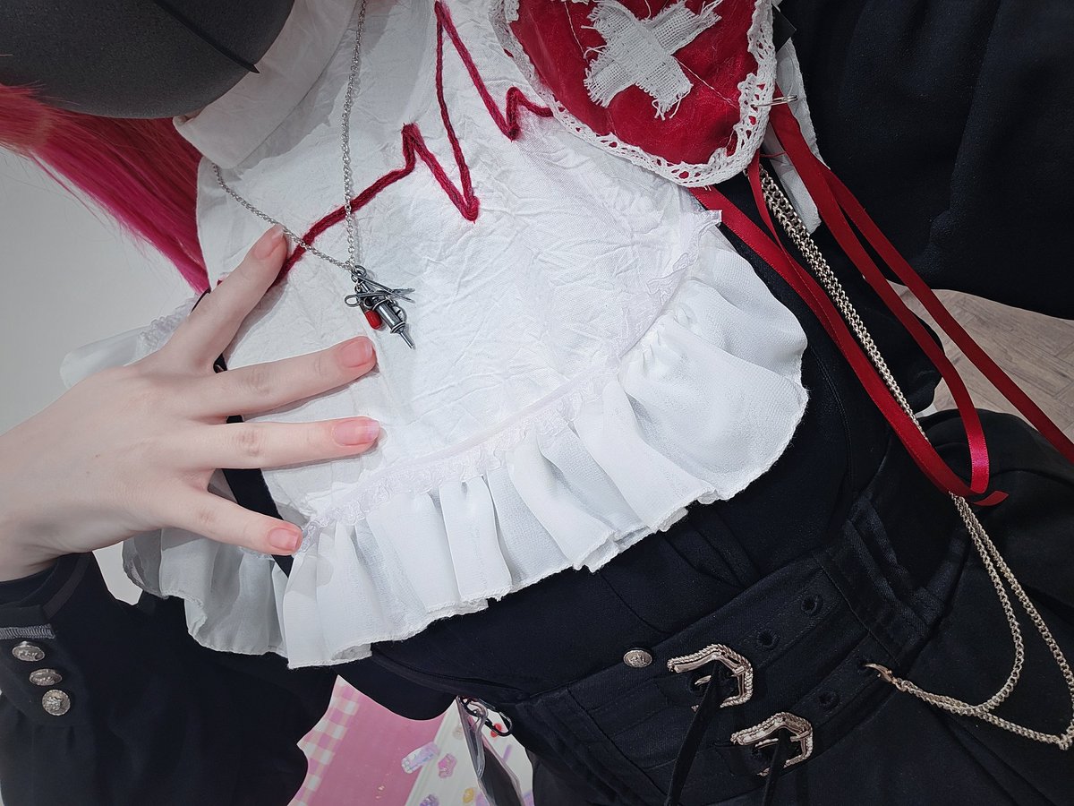 デコパレコーデ
【 <a href="/deco_parade/">デコレーション☆パレード🎀12/6～12/18デコパレ 新宿丸井アネックス1F カレンダリウム</a> 】✨ここで揃えられちゃう✨
つけ襟、ナース帽【 <a href="/RINNE_kia/">輪廻｜服飾アート作家</a> 】様
ブローチ
【 <a href="/MOEMOEzakka/">🩷モモクラモエ💜萌萌雑貨💊🩵5/23,24デザフェス</a> 】様
ネックレス
【 <a href="/ichiya_shop/">ichiya</a> 】様

全部めっちゃ可愛くてニコニコ💘
12/18まで開催
⚠️売り切れ注意⚠️
#デコパレ #自撮り界隈 #地雷系女子