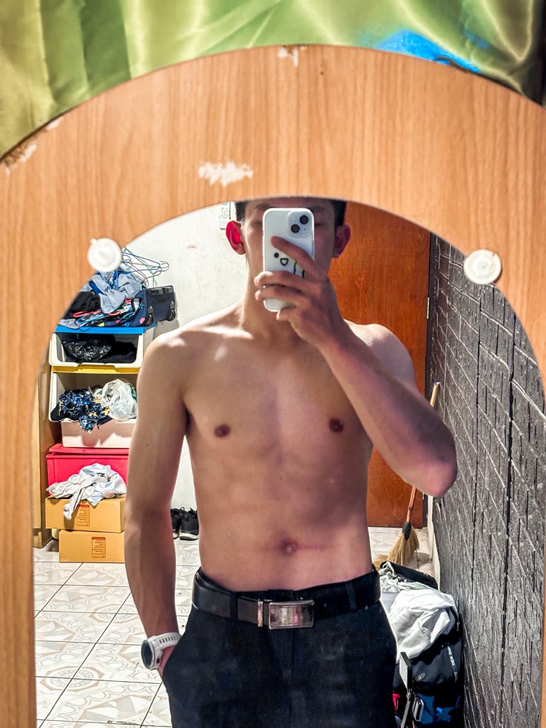 พรุ่งนี้หยุด 😋