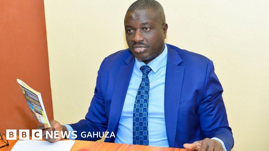 bbcgahuza's tweet photo. U #Burundi bunanirwa no gukoresha amafaranga buhabwa kubera gukoresha abantu batabishoboye - #PARCEM

PARCEM ibona ko iyo ngorane iterwa n'ingendo yo kurya ibiturire, kunyonyeza no gukoresha abantu batabishoboye isa n'iyatse indaro mu Burundi.

https://t.co/kWpAhPhvjD https://t.co/7iNMt7OHij