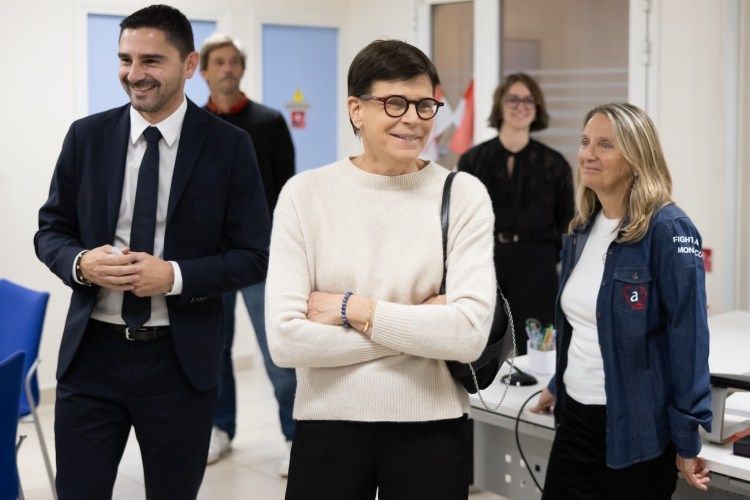 Fight Aids Monaco has opened a new rapid testing centre at its headquarters in the Principality.

HSH Princess Stéphanie, president and founder of the organisation, was present at the opening.

Read our feature here 👉 buff.ly/9hcMYO3

📸 Frédéric Nébinger