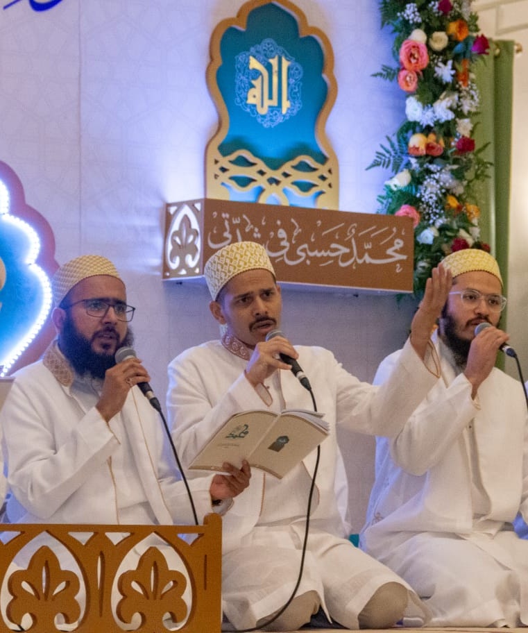 Dawoodi_Bohras's tweet photo. The Dawoodi Bohras of #Mombasa hosted a Quran &amp; Na’at programme at the community centre, uniting Muslim brothers in recitation and reflection on the noble legacy of Prophet Mohammed ﷺ.
@Bohras_EAfrica https://t.co/iYGbyFHTmg