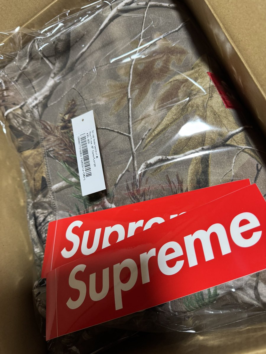 a_supremeog's tweet photo. @Supreme_Pen_ATC
#Supremeペンギン代行
今回もありがとうございました！
また次回もお願い致します！ https://t.co/WMxKM8SQSQ