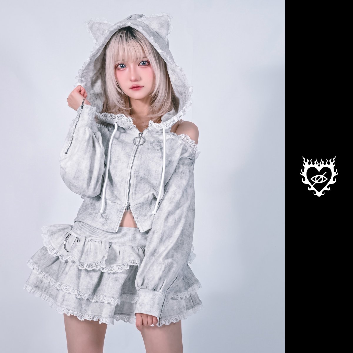 【短期プレゼント企画】

明日21:00販売予定

kry.tokyo

猫耳フード
フリル上下セットアップ
各1名、合計3名様にプレゼント

リポスト&amp;KRYフォローで応募完了◎

〆切は明日19:00まで✔︎

※カラー選択可能
※当選の方へはDMで連絡
※鍵アカウント対象外
※懸賞用アカウント対象外