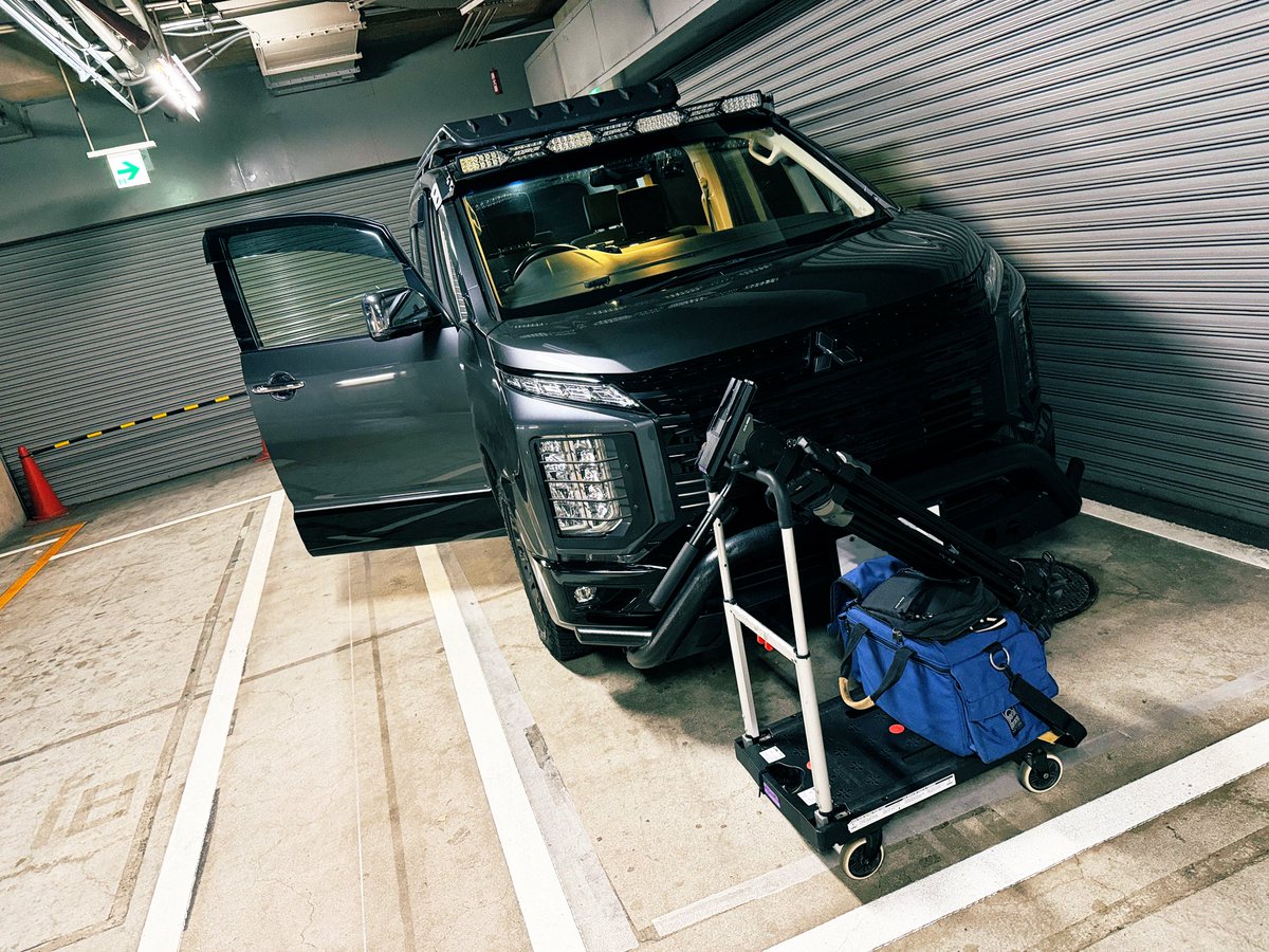 TimecodeLab's tweet image. 本日はレギュラーの情報番組ロケ。
大阪市内の家電量販店さんで、売れ筋家電を紹介していただきました！
インサート多いぞ！！！