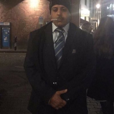 AlShiin's tweet photo. @alsame55 😂😂😂 https://t.co/TGiJzCkJNl