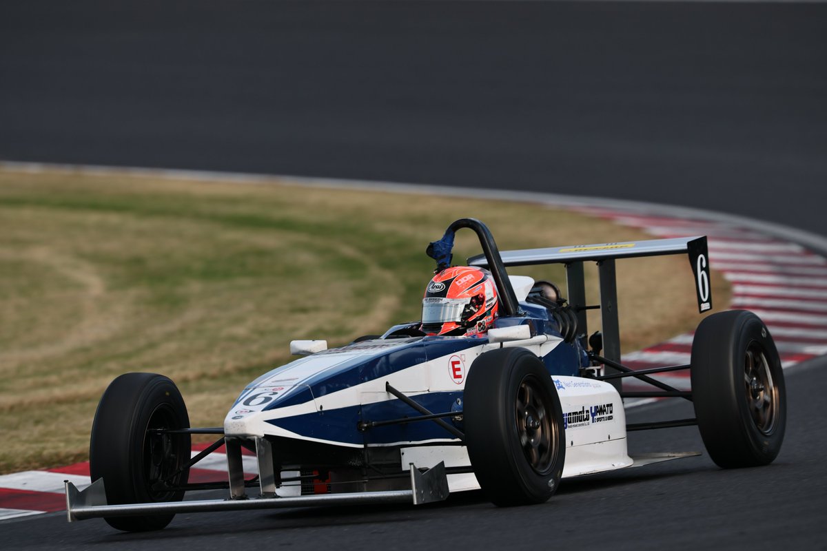 fmotor's tweet photo. S-FJ鈴鹿・岡山: 第6戦鈴鹿決勝　吉田馨がポールトゥウインで逆転チャンピオン https://t.co/N8NAkNkpxK #superfj https://t.co/Pa3woxRmZU