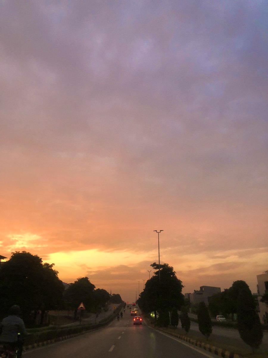 _rsk910's tweet image. Shaam….