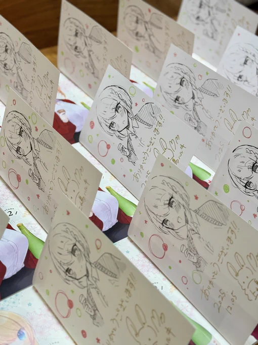 今回もサイン本がんばって描きました💪
抽選販売やプレゼントキャンペーンなどありますのでよろしくお願いいたします☺️✨ 