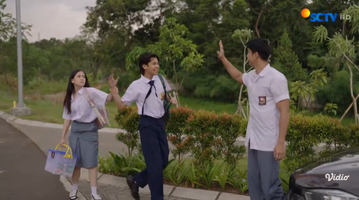 anindira_nara's tweet image. ini tuh tine nya nyeries bgttt ga siii?? gue berasa nonton series tapi logo sctv😭 

#BeriCintaWaktu