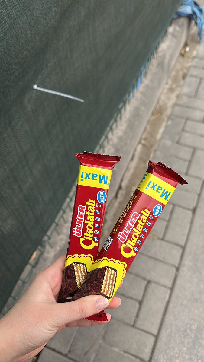 İki çikolata nasıl 70 ₺ olabilir?? sanki fabrikayı satın alıyoruz