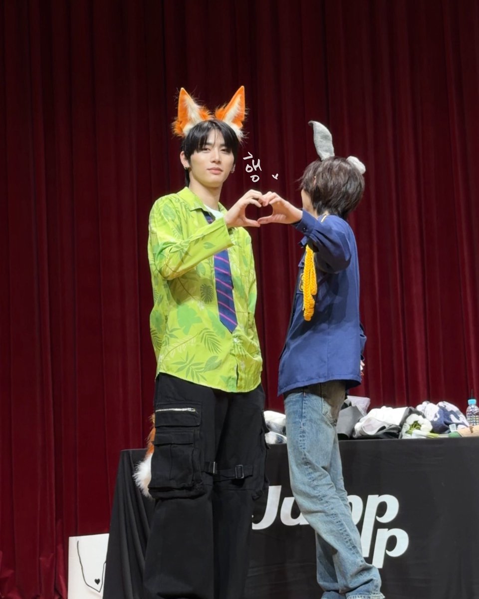 제발 너무 웃김