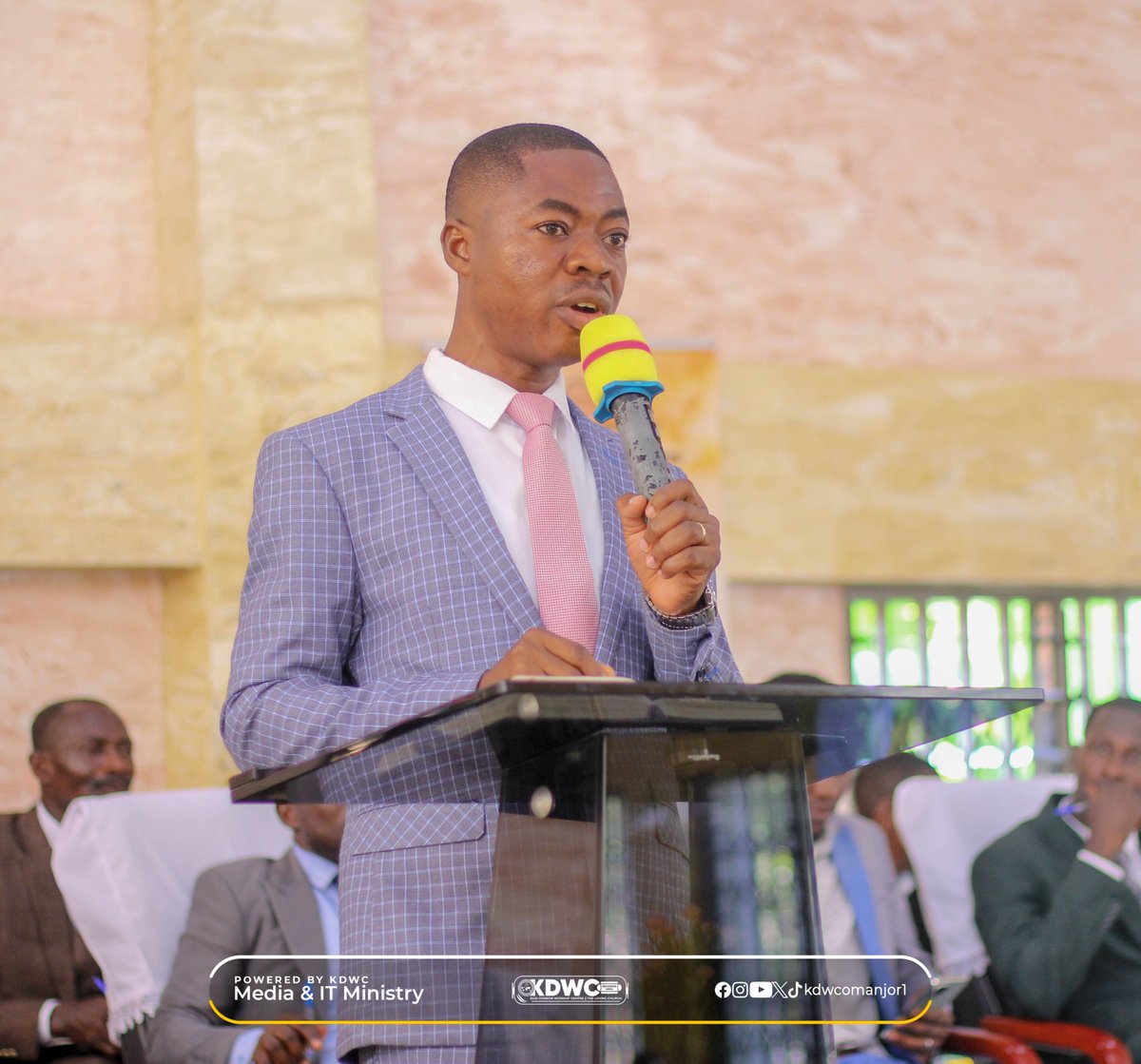 kdwcomanjor1's tweet photo. Communion Sunday Service  || 7th December, 2025

We gathered as one church family for a beautiful joint Communion Service. It was a moment filled with unity, reflection, and gratitude as we came together at the Lord’s table to remember Christ’s sacrifice. https://t.co/Dp8EGJMFKI