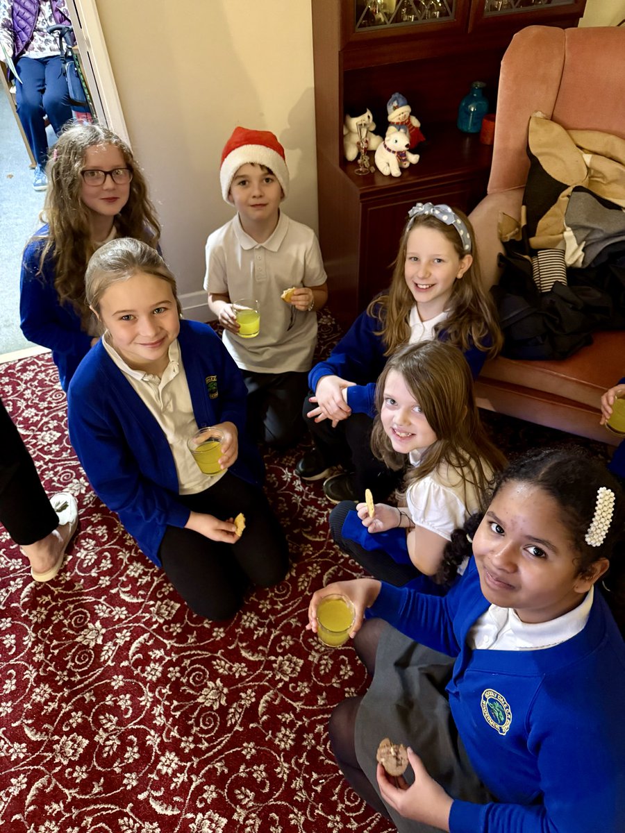 Children in Class 4 have thoroughly enjoyed Carol singing at Nine Oaks and Applethwaite Green this week. They love nothing more than spreading Christmas cheer!

Thank you for our drinks and snacks. 

🌲 🎶 🎤 🌲