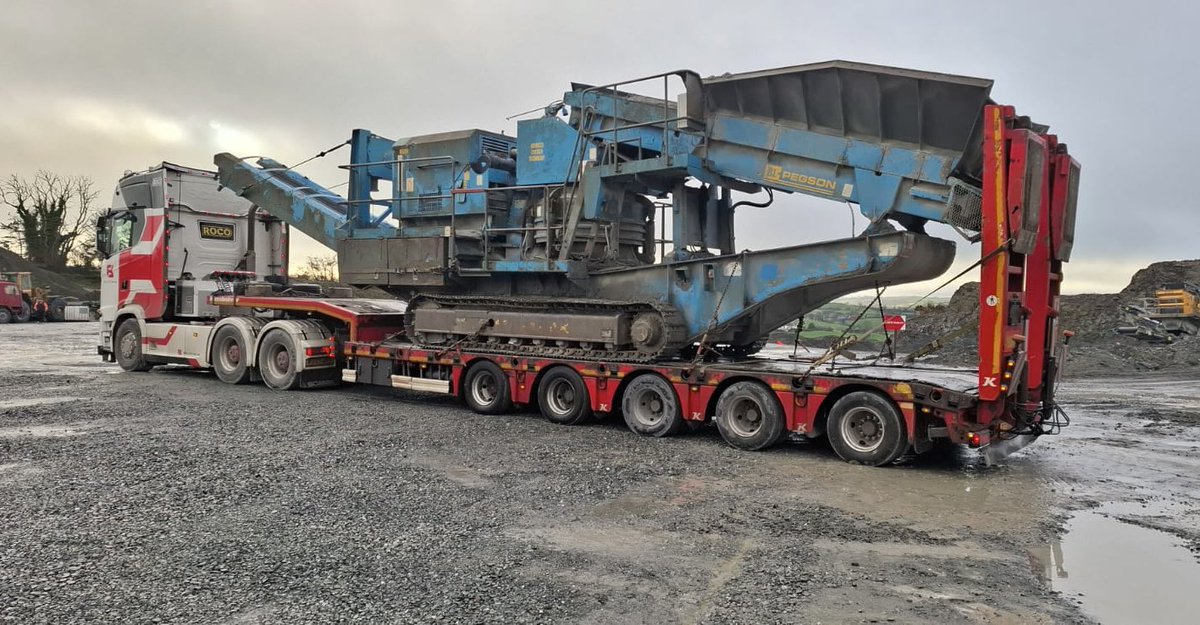 BallytrainPlant's tweet image. Pegson 1000 Maxtrak Cone Crusher on its way to Donegal! 🔰 Ready to crush some rock 💪🏻 
#donegalbound #conecrusher #pegson #crushingit  #heavymachinery