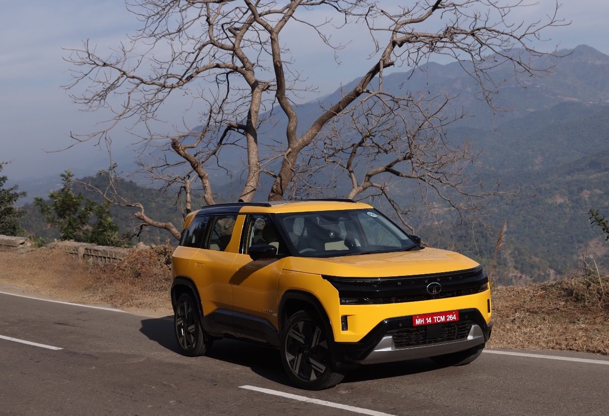 Rachna_Tyagi's tweet photo. Tata Sierra: Daring Design Meets Engineering Excellence
https://t.co/UgRmNEJgsJ https://t.co/0mc7cT8juD