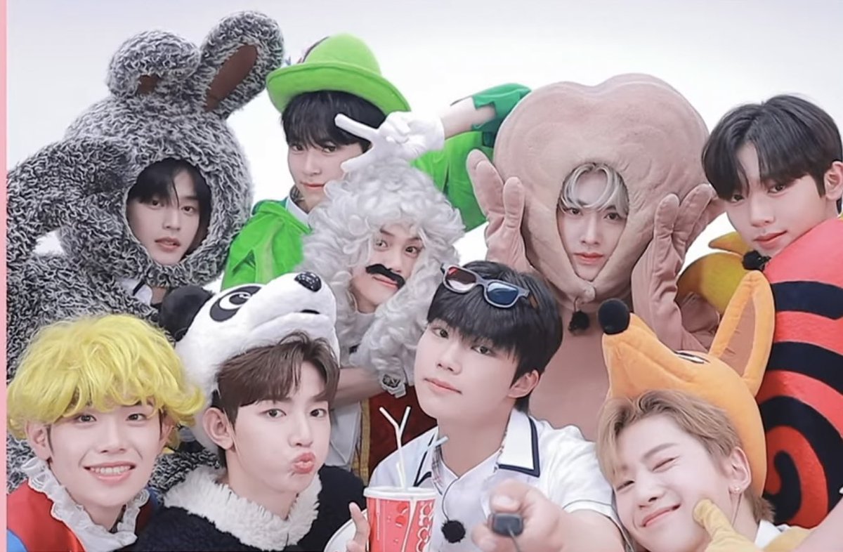 Post by ૮(๑ ᴗ͈ ․̫ ᴗ͈ ๑)ა 🍀 on X: 💙