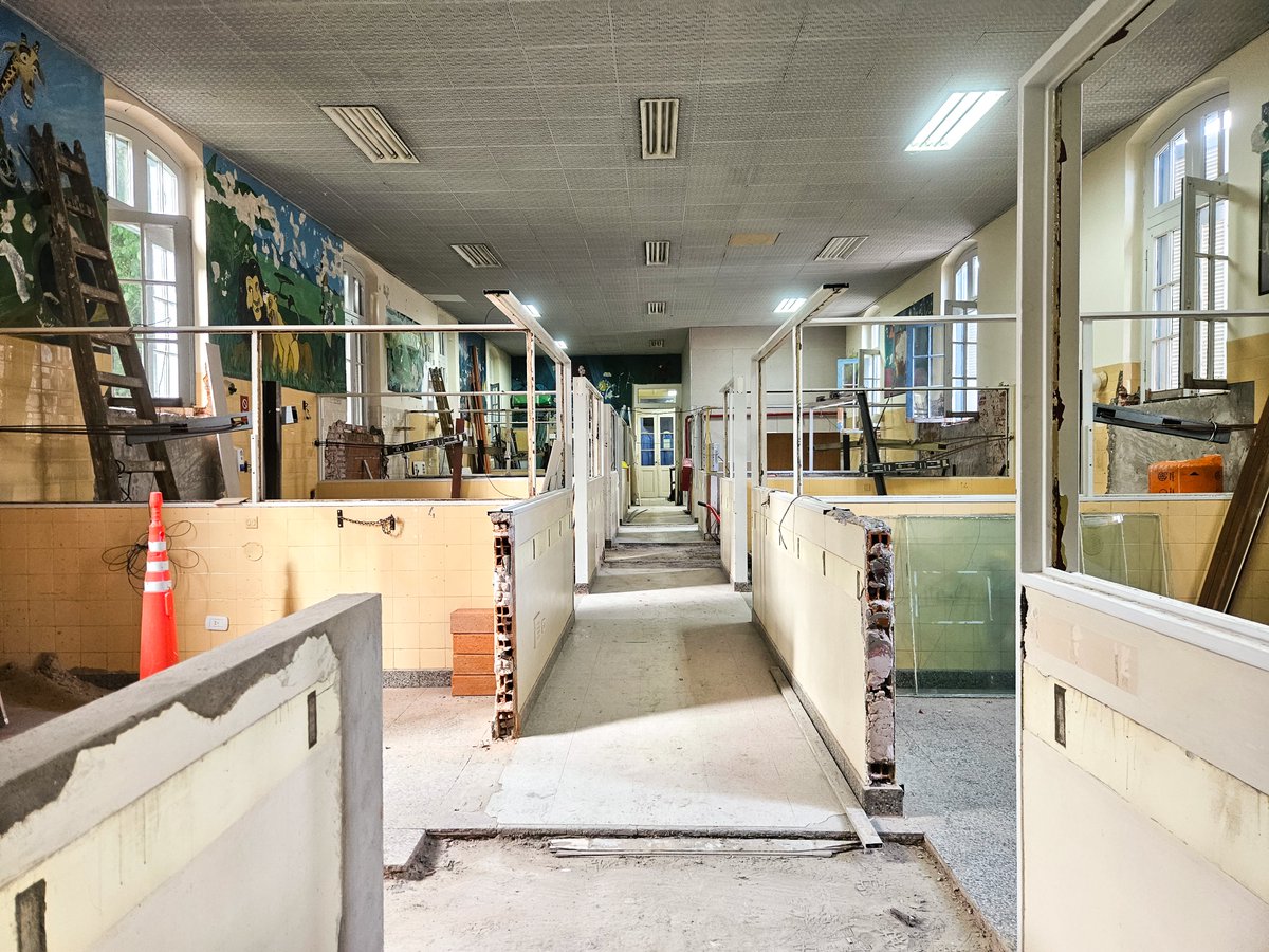 ¡Avanza la obra de la nueva sala de cirugía del Hospital Pirovano!

Esto implica la transformación de la antigua sala de pediatría en una nueva sala de cirugía para mujeres.