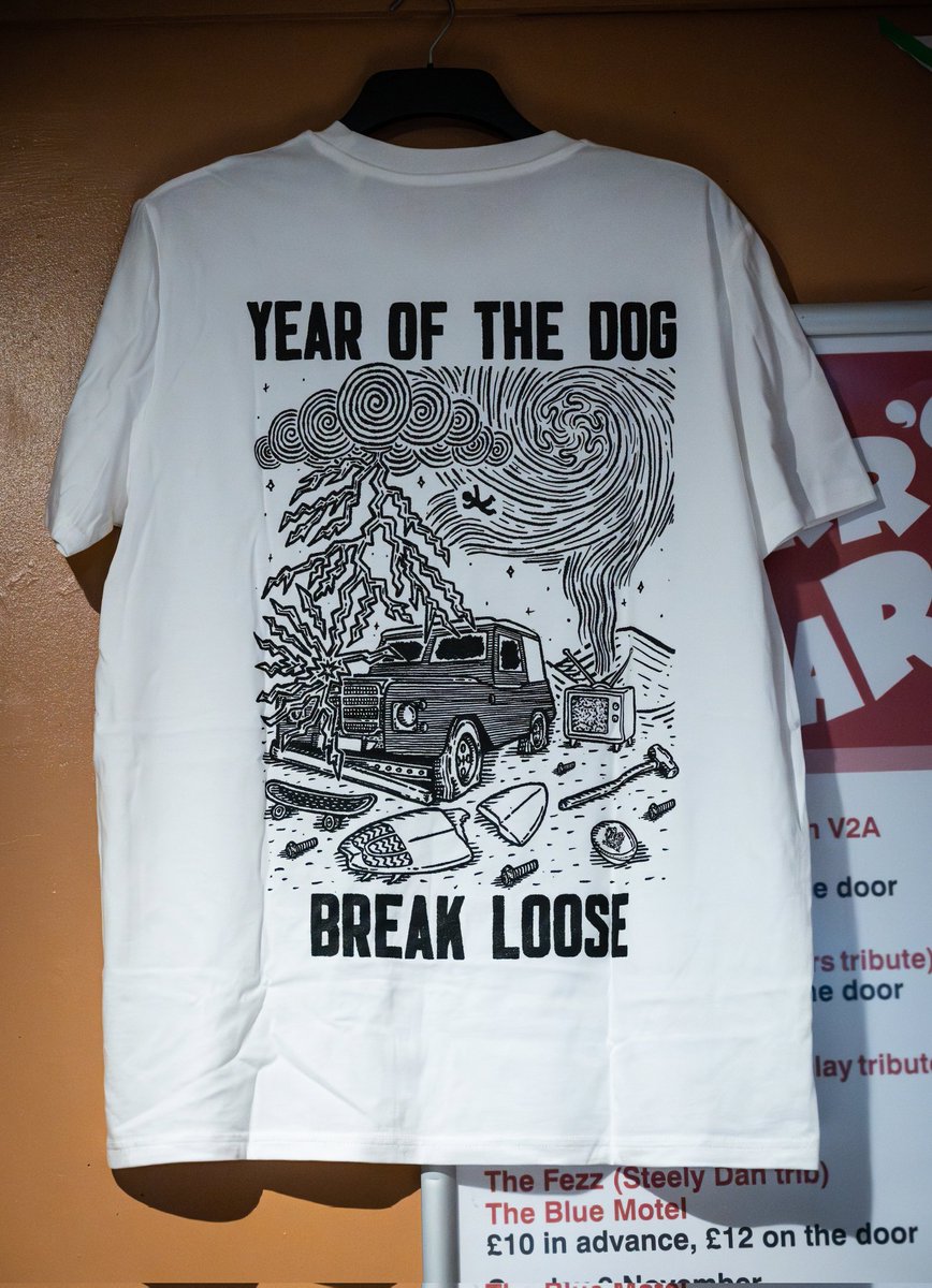 YOTDband's tweet photo. Our official Break Loose album T's are now on sale via our website, just in time for Christmas 👕🎄

Head to https://t.co/FkpJv5qnJ7 now to grab yours 📮 https://t.co/eXhNEFNqay
