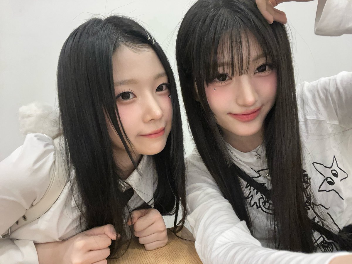 dpgidzli81's tweet photo. 웨웨병걸림이때로돌아가고싶다 https://t.co/mO3YPTDZnA