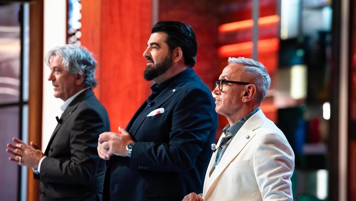 IlGustoit's tweet image. Masterchef e le sue sorprese: esterne da Bra a Cagliari e tra gli ospiti Jeremy Chan dlvr.it/TPjvxJ