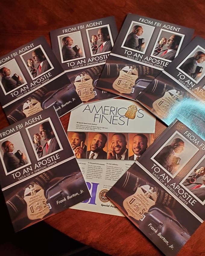 ApostleFrank's tweet image. HOLIDAY STOCKING STUFFER! - Let me bless you by blessing others, order you copy today &amp;amp; pass it along. Walk with me as I take you on a journey of some of the most dangerous cases in this country, but let you know how GOD was always there with me, to bring me through. #DemBurtons