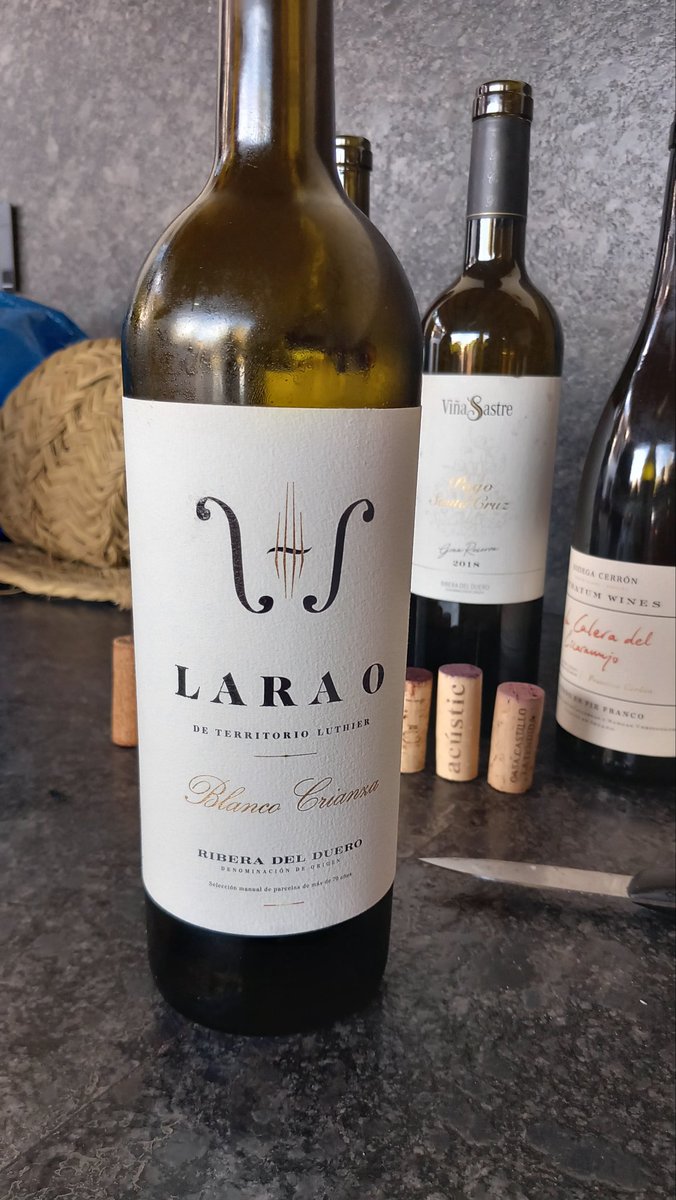 PepGranellTrave's tweet photo. Muy pocas veces estuve en una jornada gastro-festiva con un despliegue así👌🍷⭐️
Sencillamente excepcional @dconejero 
@_pacobg 
#winelover #vinos #bodegas #winetasting #vins #vinos #Twitter #gastrolovers #gastronomía #tweet #BuenasTardes #foodies https://t.co/p5zSpayH1j