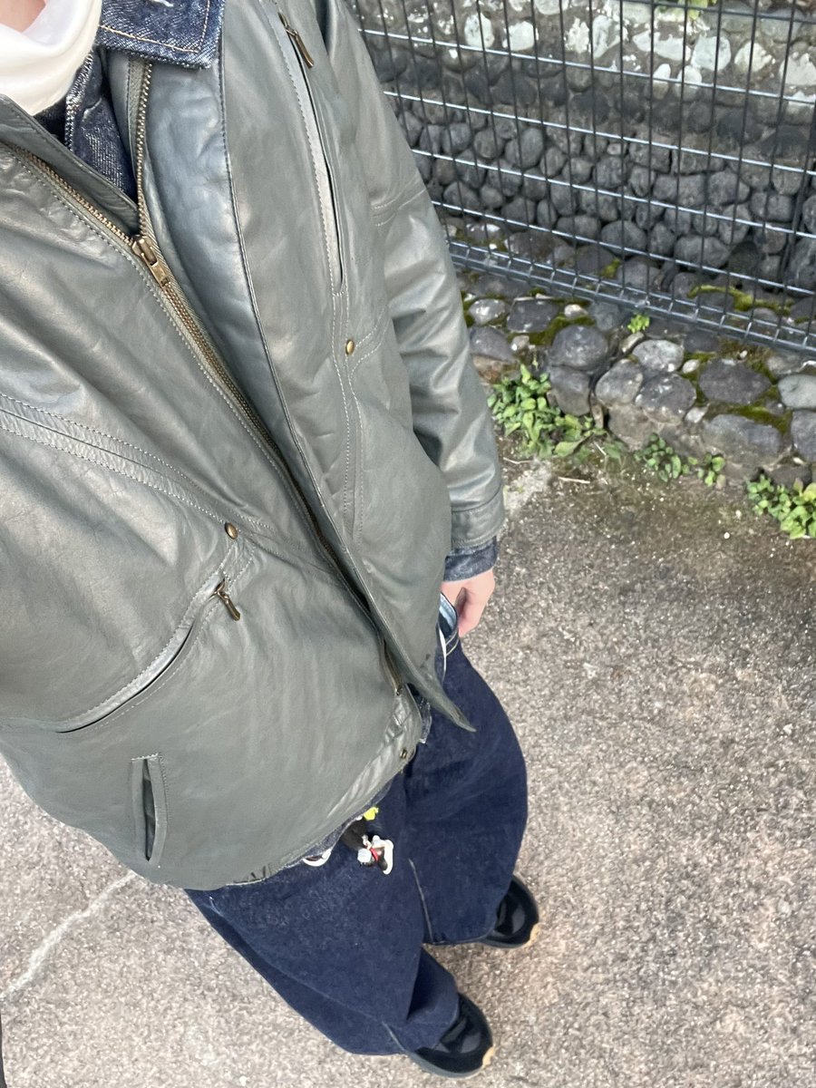 たまにはコーデでも載せとくか