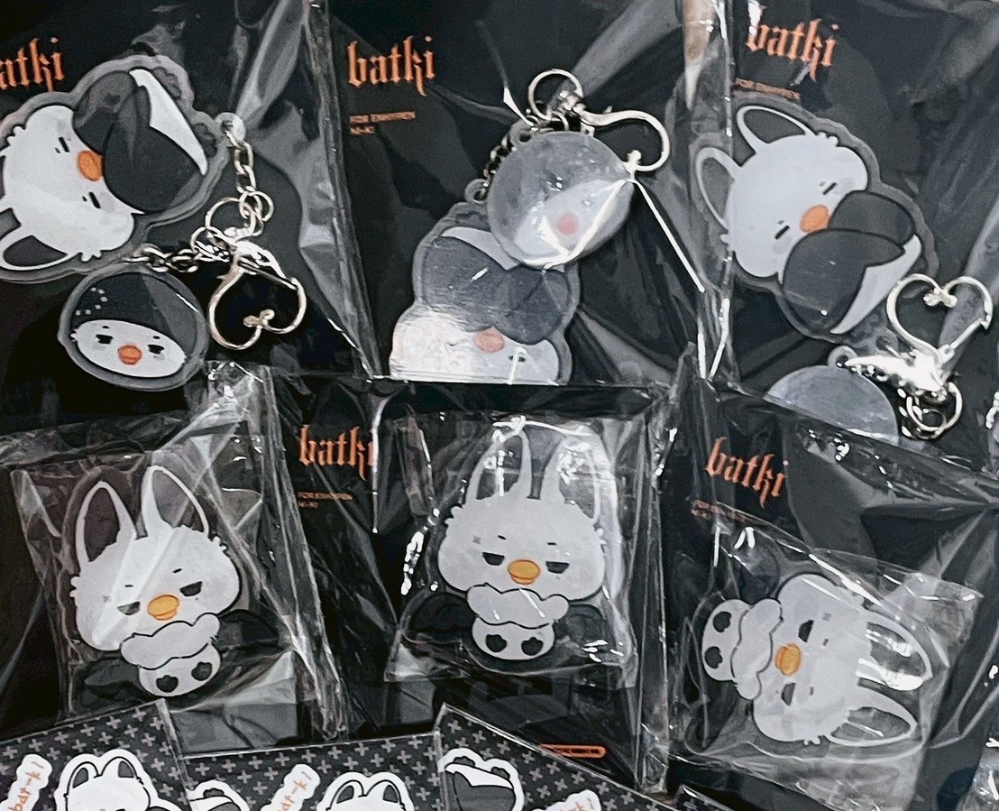 #tks_sells ina go🇮🇩 — open pre order enhypen ni-ki 10cm doll “bat-ki” by <a href="/batki05/">𝖇𝖆𝖙-𝐤𝖎</a> 🇰🇷

⤷ 10cm doll + inclusion fp 206k dp 103k

—— add on inclusion 
⤷ keychain fp only 72k
⤷ griptok fp only 84k

💰 fp / dp: 21 desember |  💳 rembal: 21 januari 

✅ dp 50% (perlu rembal h+30)
✅