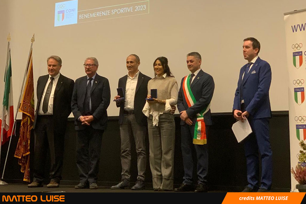 luisemat's tweet photo. Luise e Ferro premiati dal CONI - https://t.co/prDFpaGPSX - #CampionatoItalianoRallyAutoStoriche, #CENSER, #CIRAS, #ComuneDiAdria, #CONI, #FiatRitmo130, #MatteoLuise, #TeamBassano https://t.co/SHyIcSsYYh