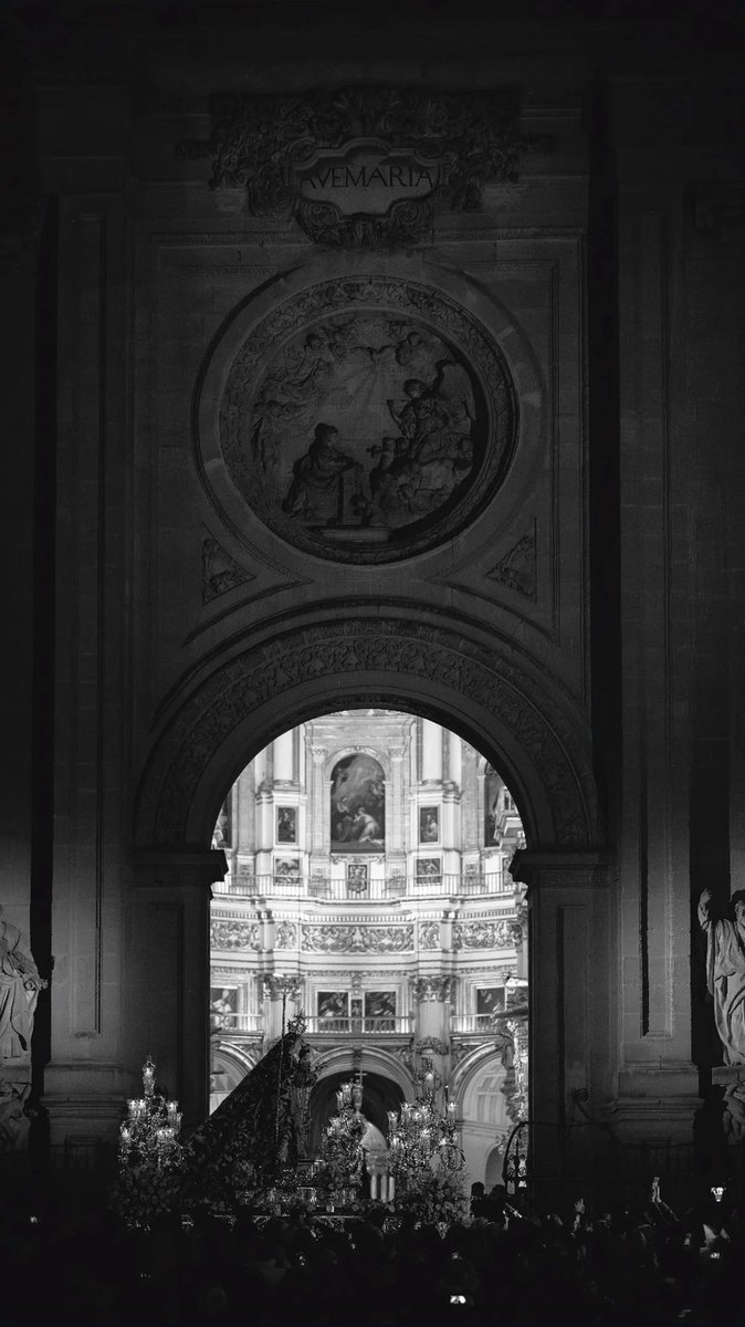 𝕲𝖗𝖆𝖓𝖆𝖉𝖆

Vigilia de la Inmaculada 2025

📍Santa Iglesia Catedral de Granada