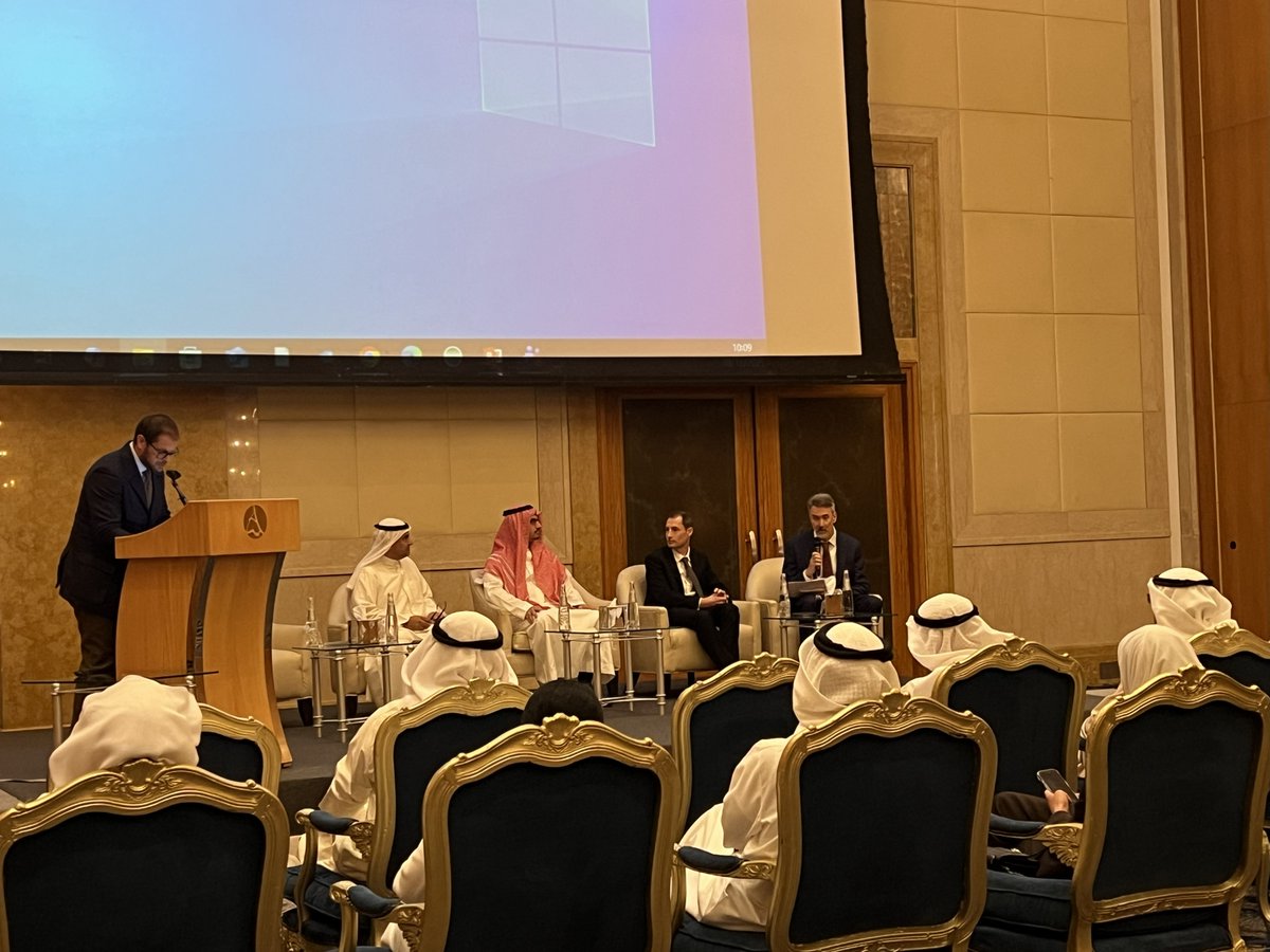 It was a pleasure to bring our #MiddleEast Energy Roundtable to the #Gulf. We are very grateful to <a href="/kfasinfo/">KFAS</a> for hosting us in #Kuwait &amp; to all the speakers who joined the discussion, especially <a href="/kpcofficialkw/">KPC | مؤسسة البترول الكويتية</a>'s H.E. Shaikh Nawaf Al-Sabah &amp; <a href="/OAPEC1/">أوابك</a>'s H.E. Jamal Essa Al-Loughani.