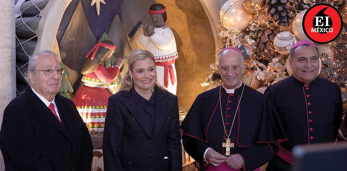 ElInformanteMX's tweet photo. Inaugura @MaruCampos_G con nacimiento #rarámuri #exposición de 100 #pesebres en el #Vaticano
La obra fue elaborada por #artesanos de #Chihuahua e inspirada en la #creatividad de los #PueblosOriginarios de la #SierraTarahumara.
Tag: @GobiernoEdoChih
https://t.co/uqy5IQ4rh0 https://t.co/0X63G8PWw7