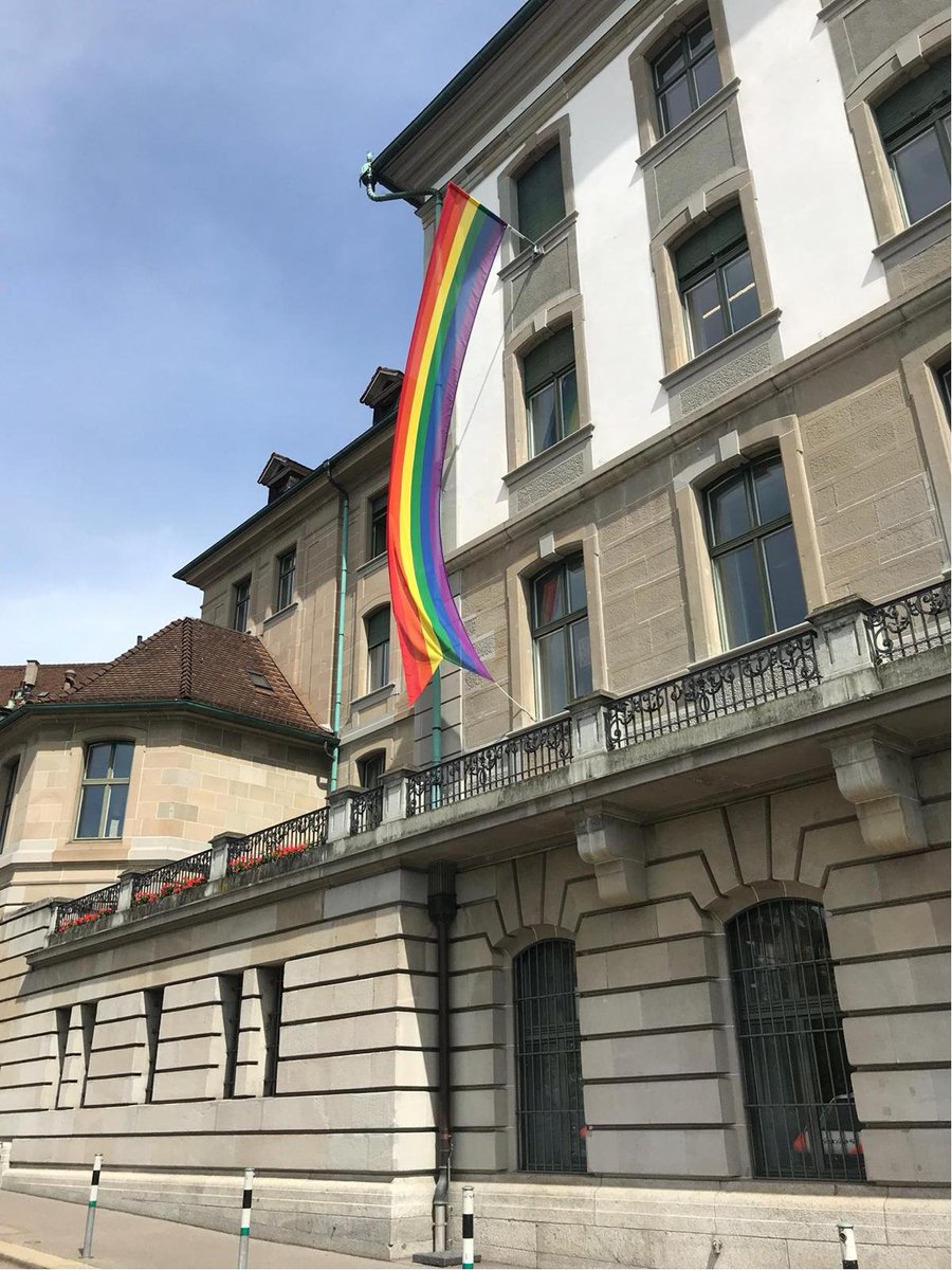 Stadtpolizei Zürich tweet media