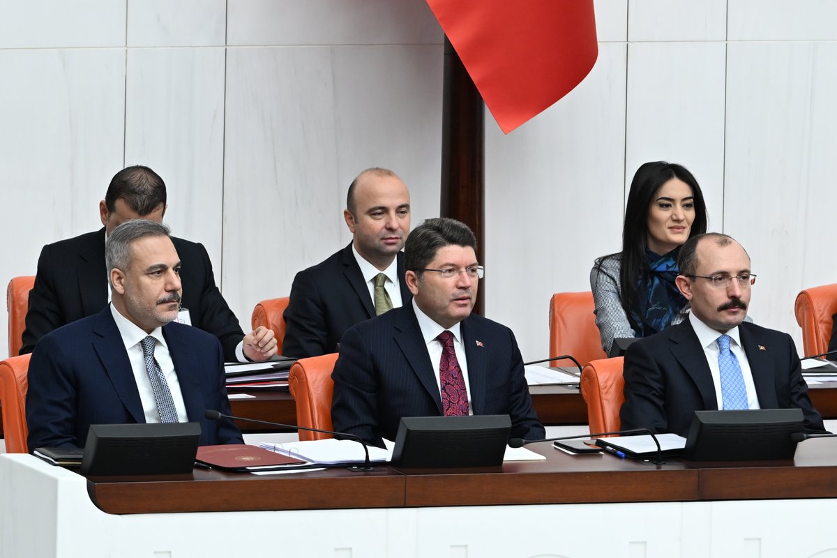 yilmaztunc's tweet photo. 📍 #TBMM
Adalet Bakanlığımızın 2026 Yılı Merkezi Yönetim Bütçe Kanunu Teklifi ile 2024 Yılı Merkezi Yönetim Kesin Hesap Kanunu Teklifinin görüşmeleri için TBMM Genel Kurulundayız.
@TBMMGenelKurulu
@TBMMresmi https://t.co/i81VAgxTeR
