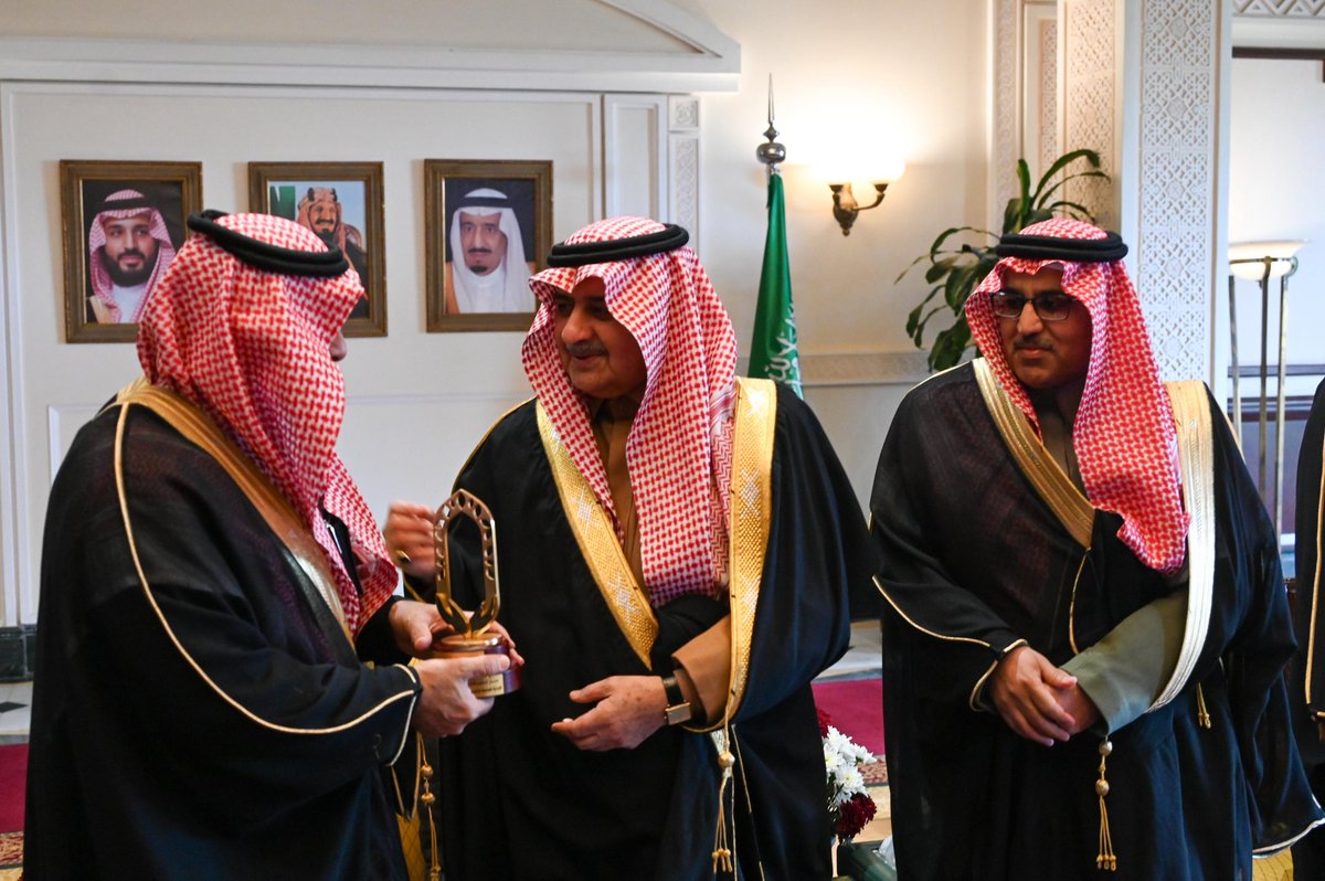 إدارة تعليم تبوك tweet media