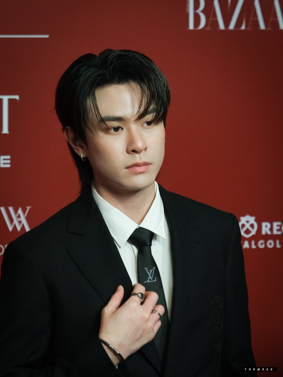 พี่จักรหล่อมากกก 💘

#BAZAARTHWOTY2025xJACKIE
#JackieJackrin