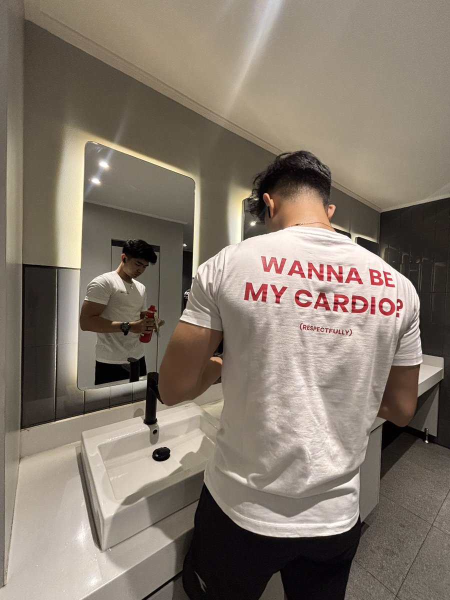 vilgilanteshit's tweet photo. back progress.... https://t.co/H46sxWvnrK