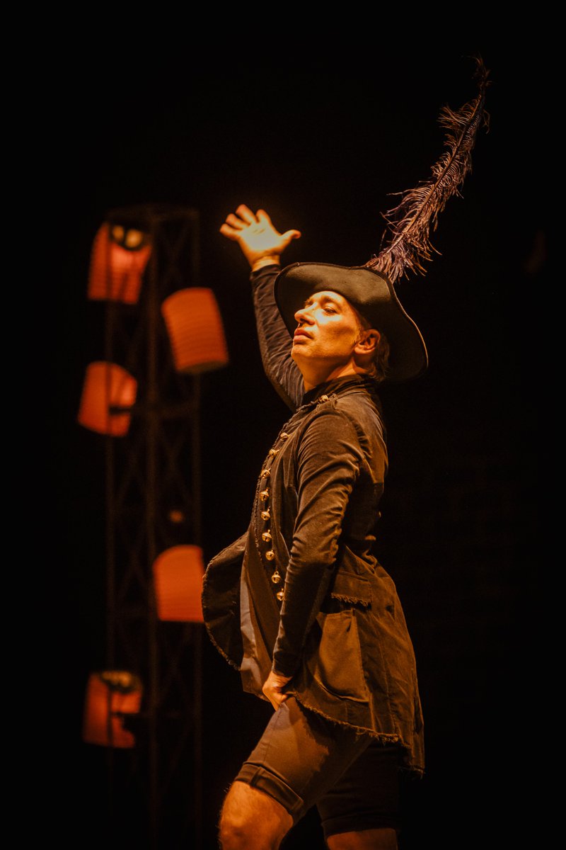 🔴 Convocatoria abierta 🔴

¿Tienes un espectáculo de música, artes escénicas, artes de calle, cultura popular y/o asociacionismo, que partan de la raíz tradicional como motor creativo y que hablen en presente? 

Respuesta positiva>inscripción en <a href="/FMediterrania/">Fira Mediterrània</a>!!