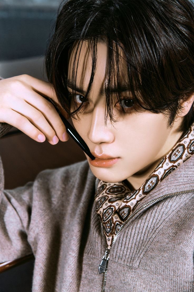 deobiinorbit's tweet image. i LOVE all qts but i have to mention unexpected era and this WKorea photo shoot. 
longer hair suits him 😮‍💨

#StillLoveYouHaknyeon
#JusticeForHaknyeon
#학년이에게정의를 #학년이힘내요