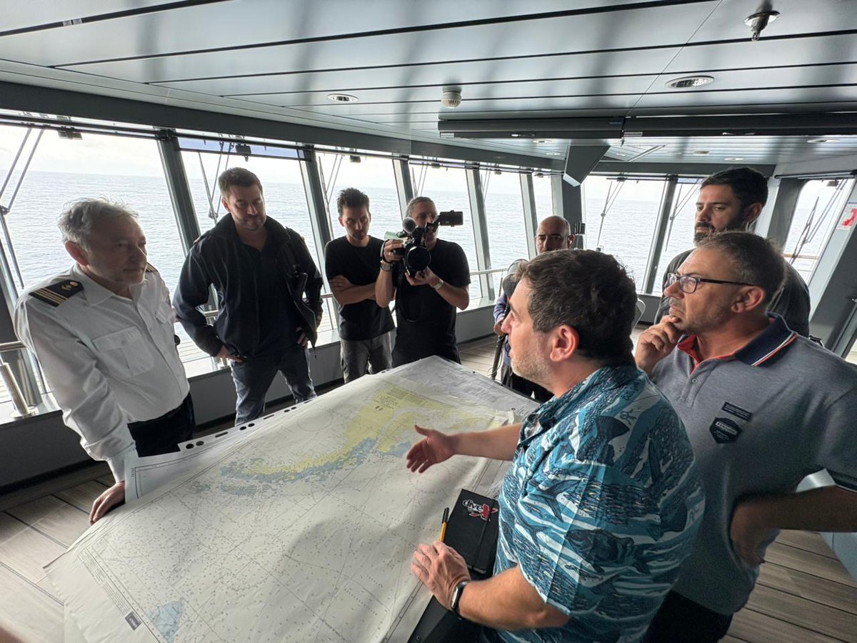 Instituto Milenio BASE tweet media