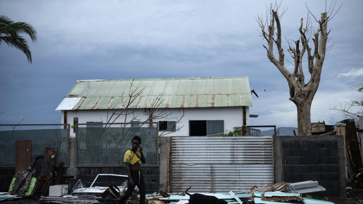Un an après Chido, les séquelles du cyclone toujours visibles à Mayotte
➡️ go.rfi.fr/IYk