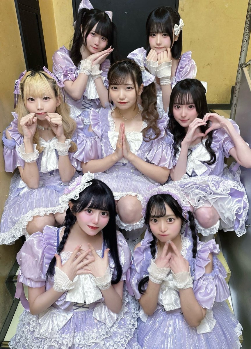 ニャンコロリンです コロリン✌️😎✌️ (@momokororin) / Posts / X