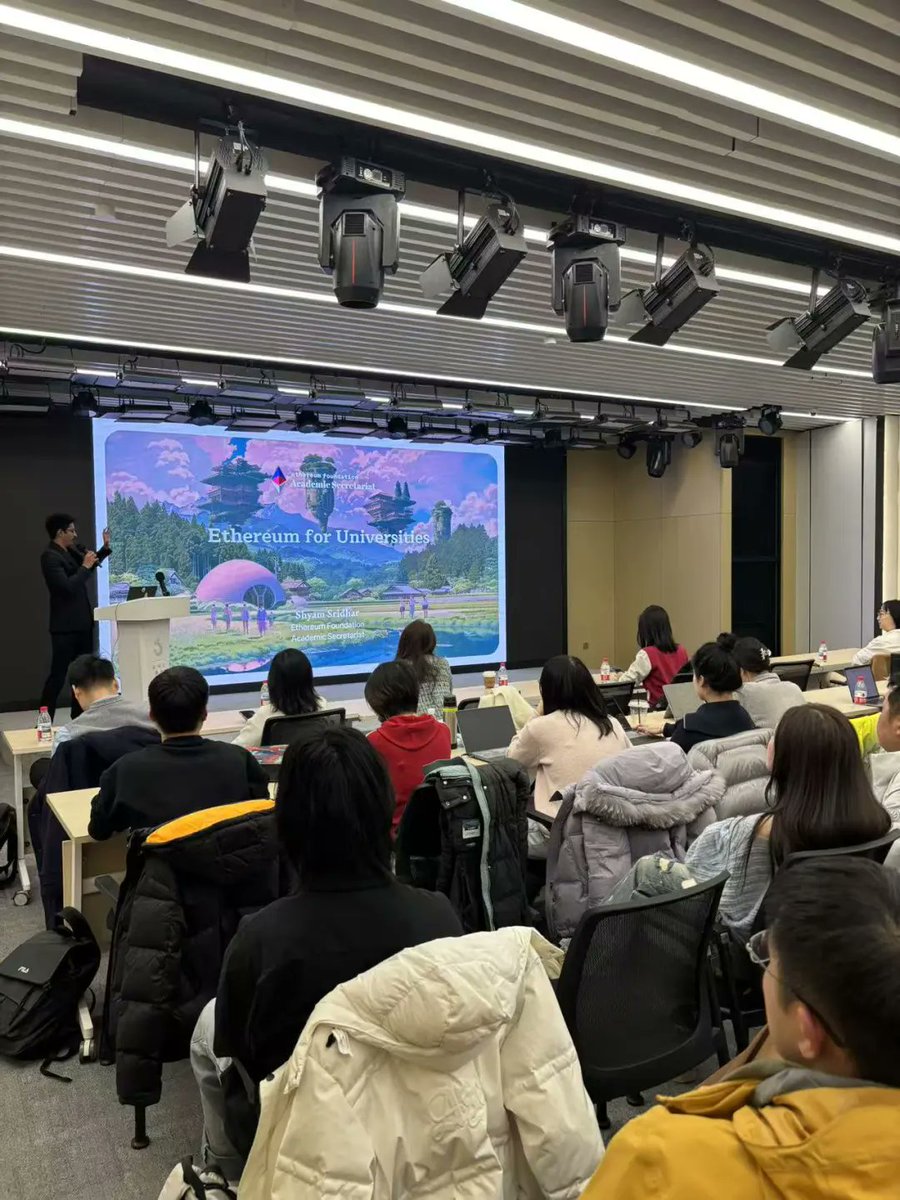 cnLedger tweet media