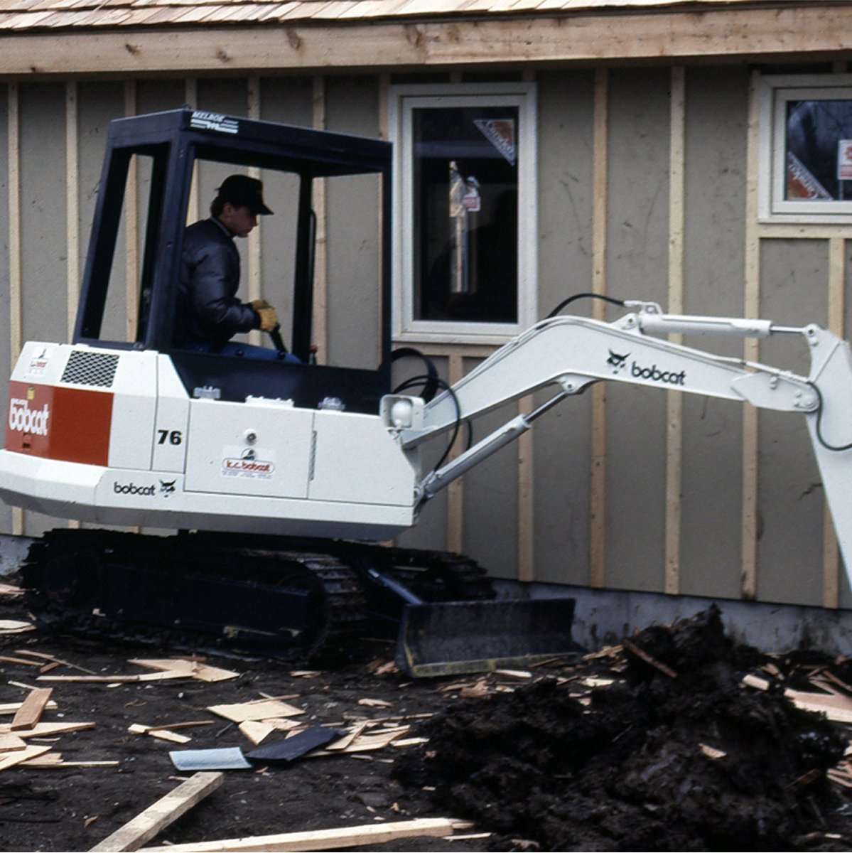 BobcatCompany's tweet image. What started as a first-of-its-kind compact excavator became a movement—proof that innovation doesn’t stand still, it digs in.

#WeAreBobcat #Excavator