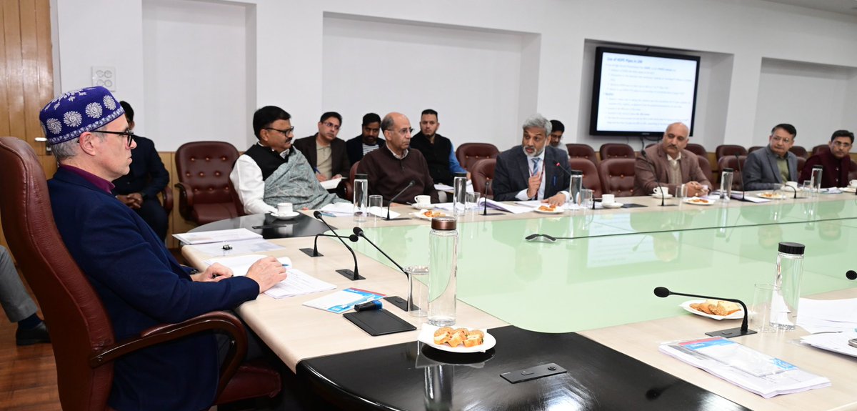 CM_JnK's tweet image. Chief Minister today chaired a high-level review meeting at Civil Secretariat, Jammu on the status of Jal Jeevan Mission (JJM) projects across J&amp;amp;K, with focus on accelerating implementation of the Scheme and ensuring universal access to safe drinking water.