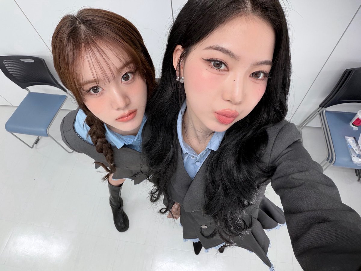 JJ41209's tweet photo. 멍냥즈🤍나 https://t.co/Cv6USubz7s