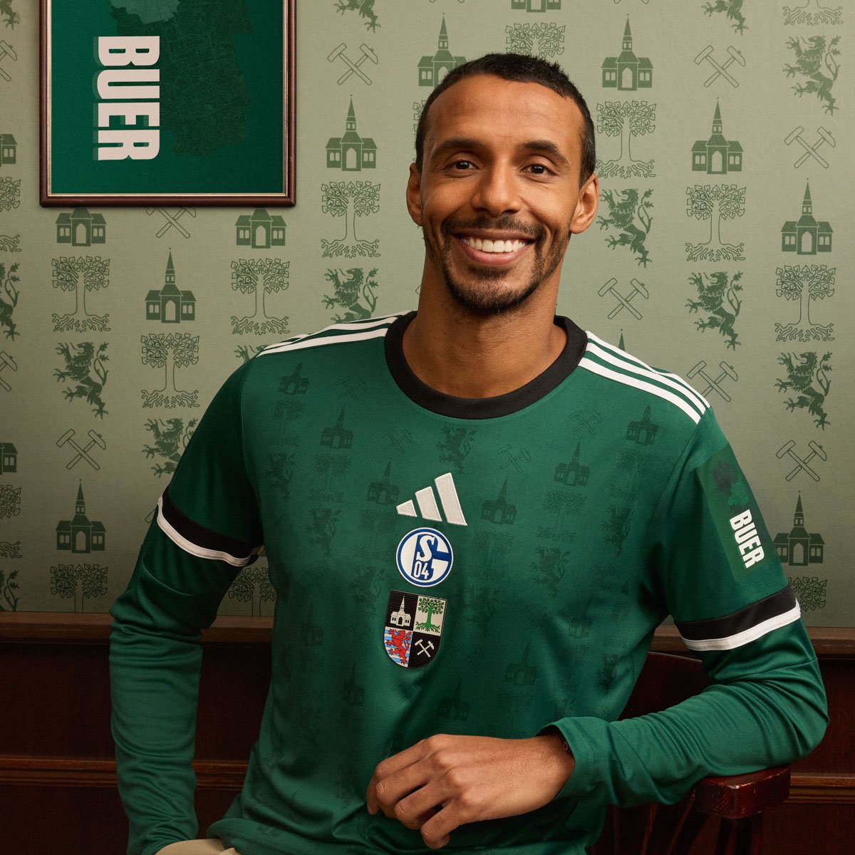 Joel Matip making his first public appearance since retiring. He knew we needed this. Just look at him.